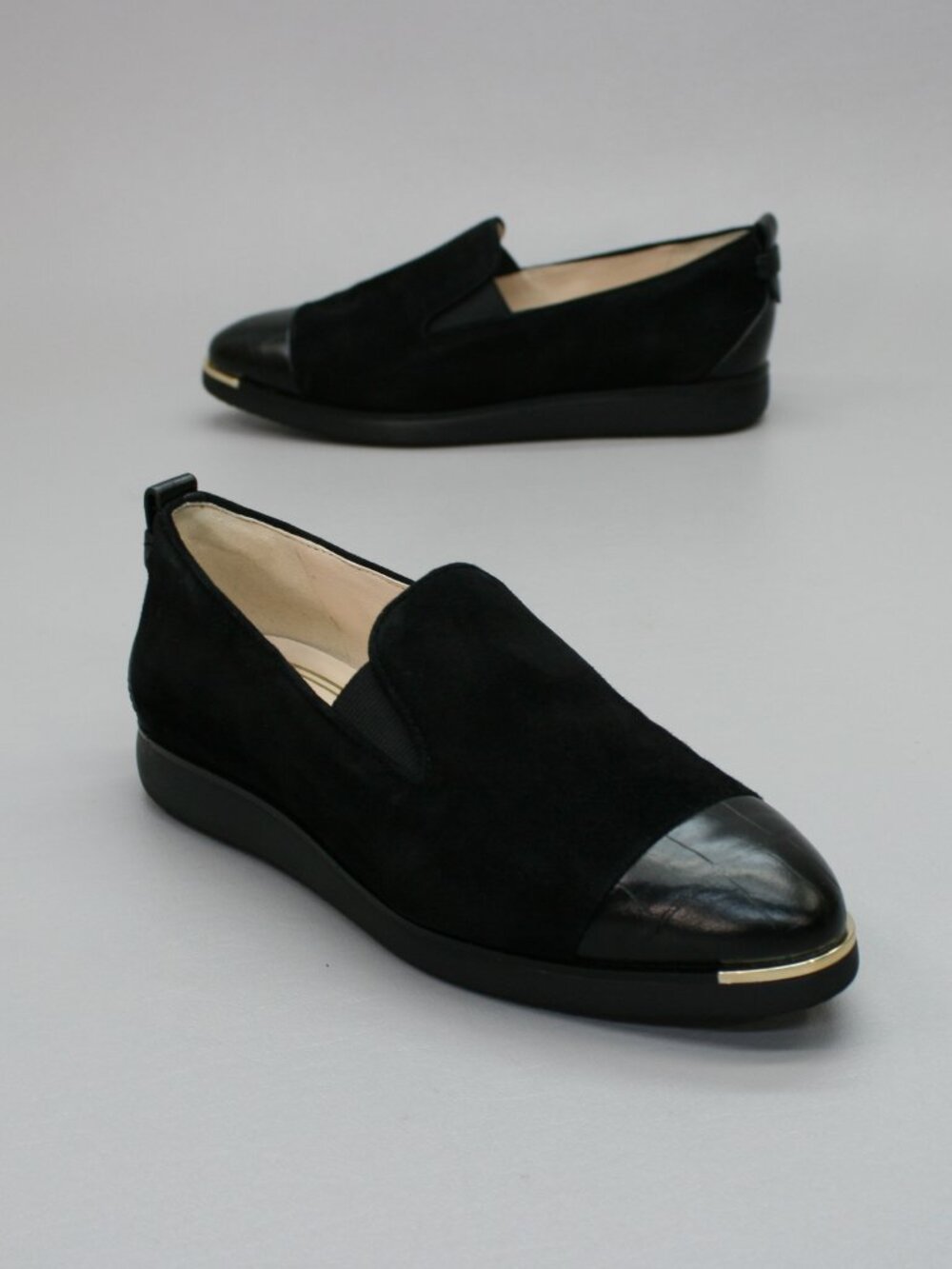 Cole Haan Ladies 6 B Grand Ambition Black Suede Leather Cap-toe Slip-on Loafers